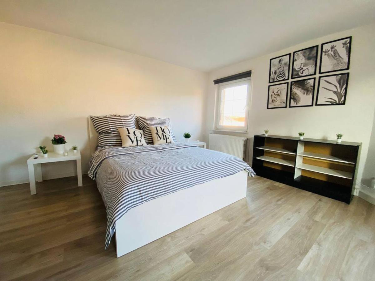 Xxl Ruhiges Sofa Freital Am Fluss Dresden Apartment ภายนอก รูปภาพ